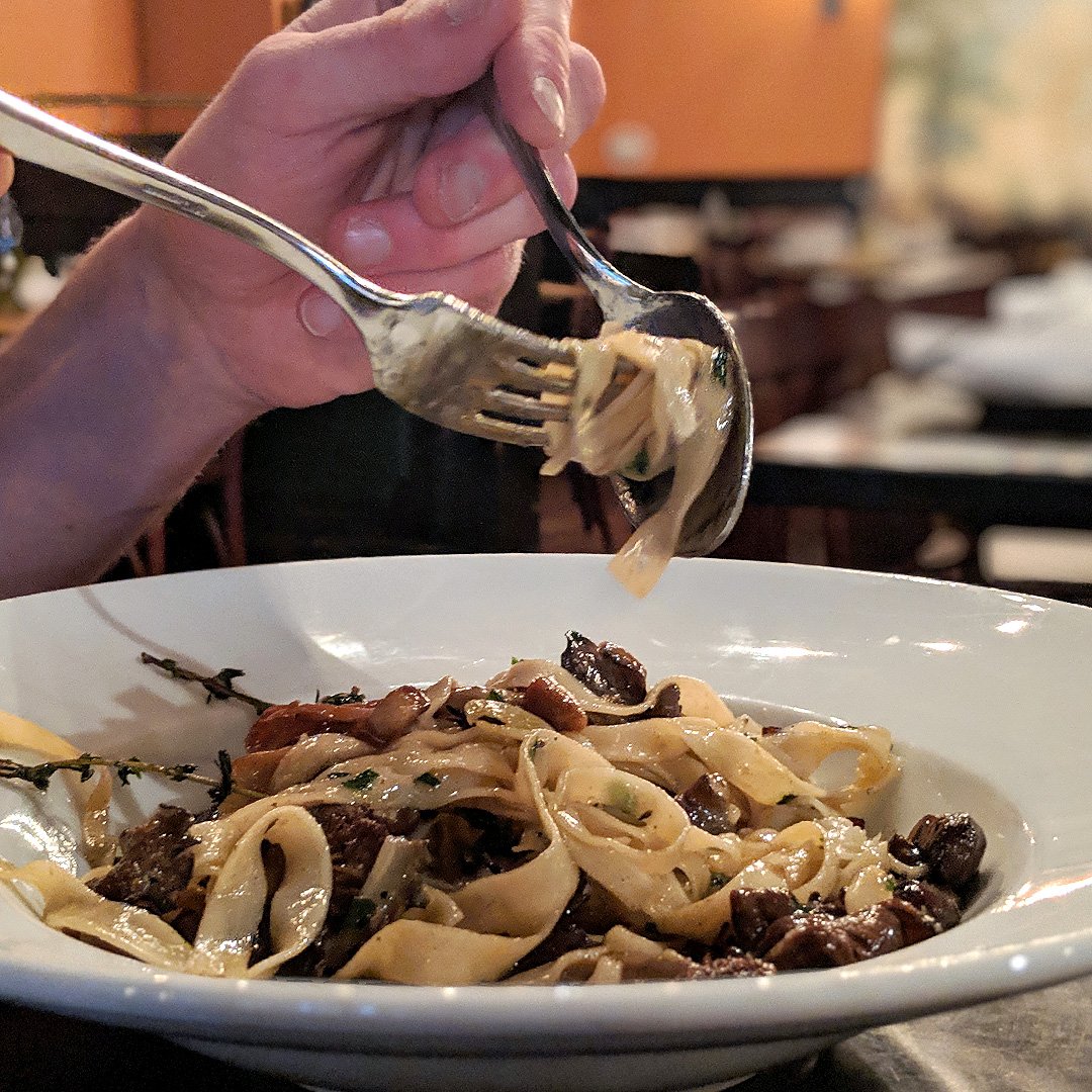 LupaColumbia's tweet photo. Treat your Valentine to creative Italian cooking, fine wine and warm service. Multi-choice four-course pre-fixe available for the occasion for $79 per person, $109 with paired wines. 
.
.
.
(📸: Fettuccine with Roasted Forest Mushrooms, Garlic Thyme Butter Sauce, Parmigiano) https://t.co/mSNMov492d