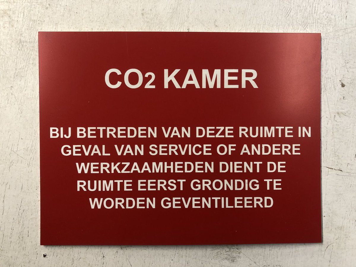 Dockmarks's tweet image. We hebben weer wat zelfklevende #graveerplaatjes gemaakt met onze #laser #graveermachine
#binnenvaart #sign #graveer