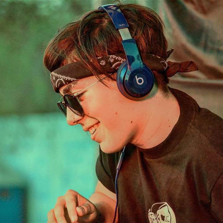xdmrecords's tweet photo. Gracias Spotify @austinkramer 🏠? #QueEsHouse de @armidmnds, añadida a la playlist oficial 'Swag House' 🎶💥 #XDMRecords | La ❌. https://t.co/CiQQVmrF1y