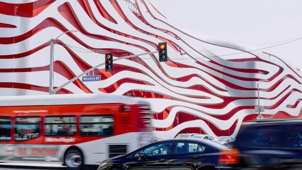 canoo's tweet photo. L.A. is making a massive push towards ZERO emissions๐จ#transportation! ๐https://t.co/YFvI4EXAIO #publictransport #losangeles #RightToSubscribe https://t.co/zdbtg0cySz