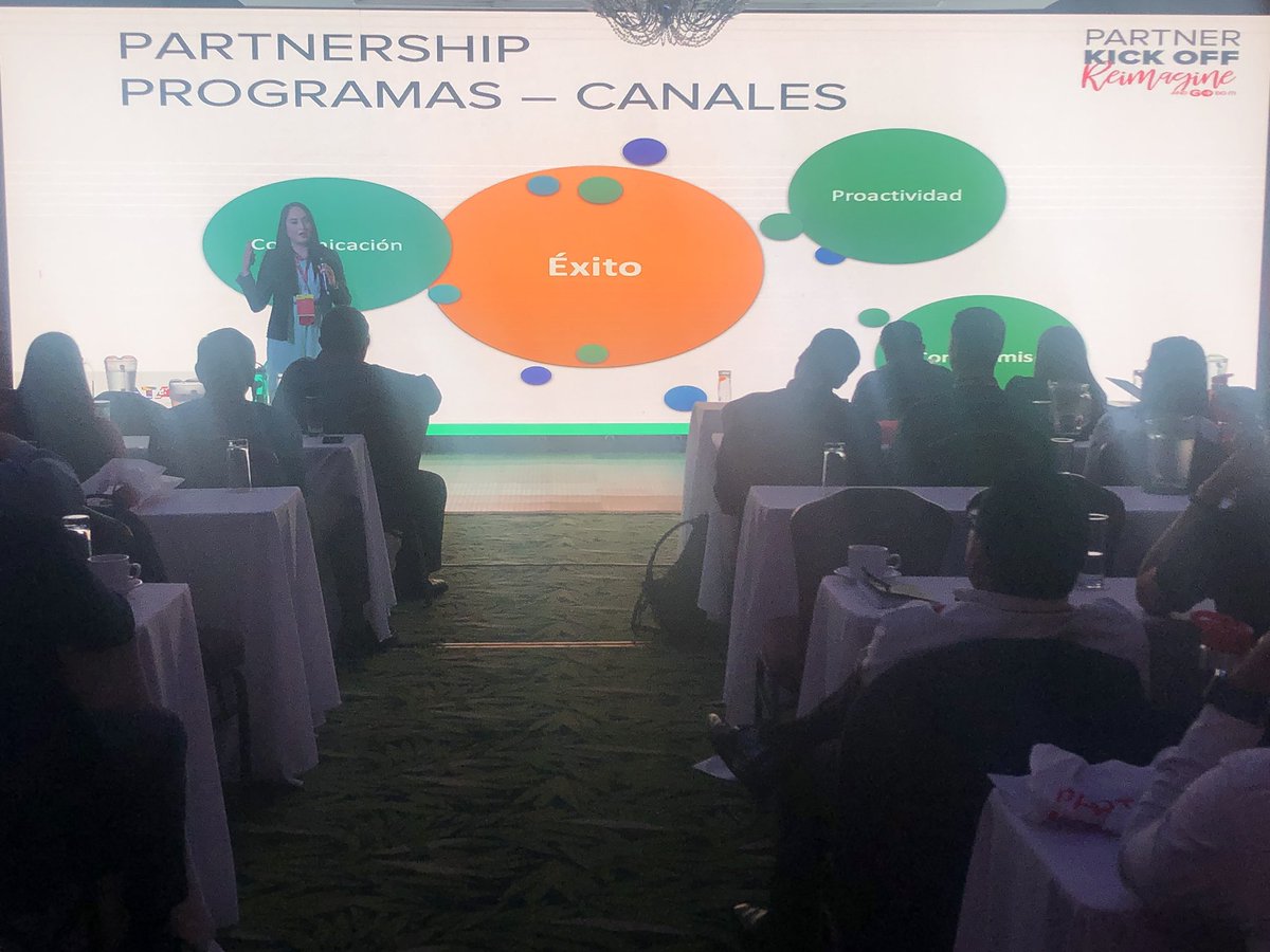 Elena Gomez, Program Manager LATAM, nos actualiza sobre todos los programas vigentes para nuestros canales. #ReimagineCR <a href="/elena_gomez6/">Elena Gomez</a>