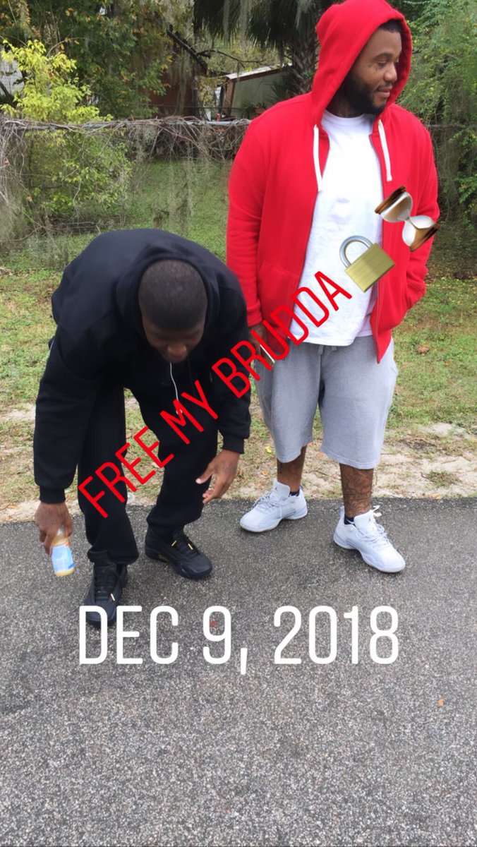 Lahatcho's tweet photo. Til Dat Shit Backwards ⏳🔒🎯 https://t.co/tALgY13H1h