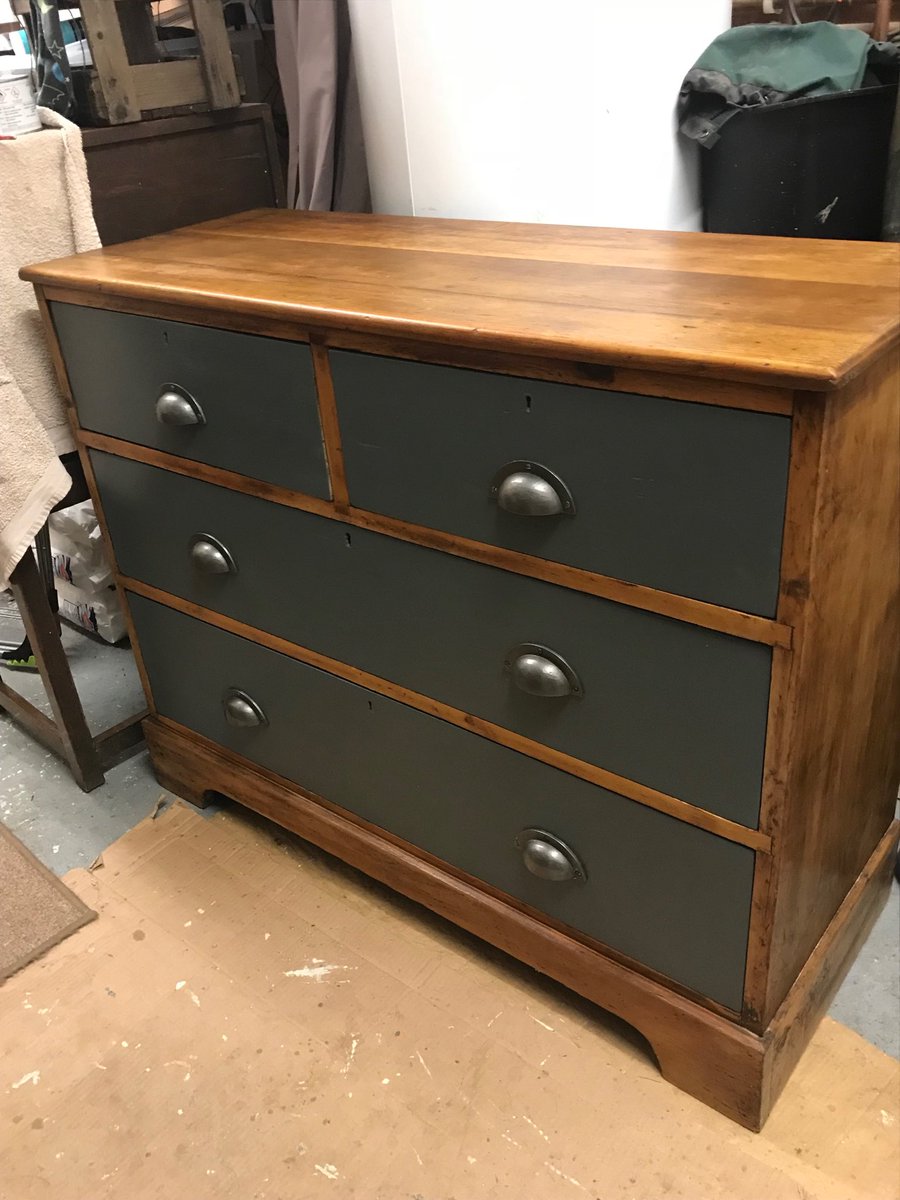 Why bother painting when the wood is so beautiful? #industrialchic #farrowandball #upcycledfurniture