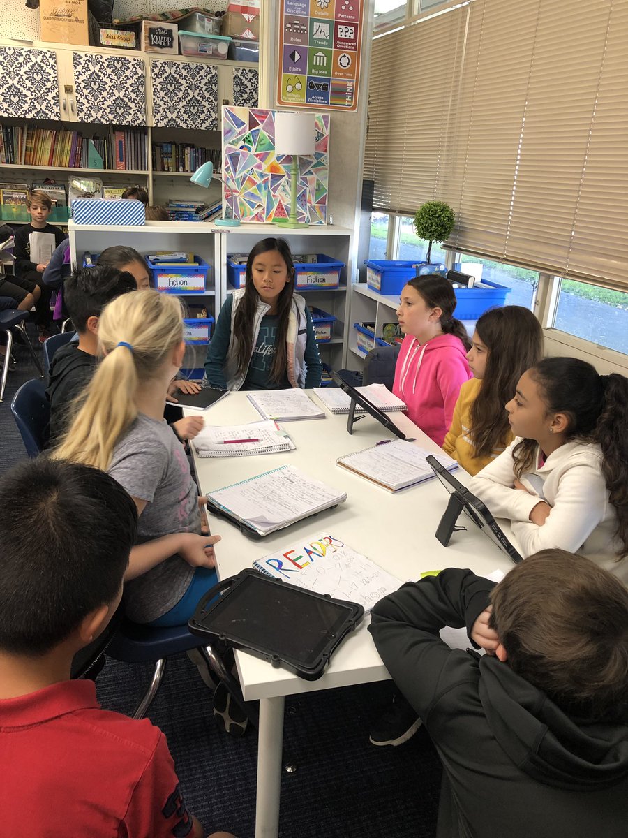 AcaciaKnapp's tweet photo. Observing each other while we debate to revise our thinking and make sure our evidence is strong! https://t.co/WPMAuOAFun