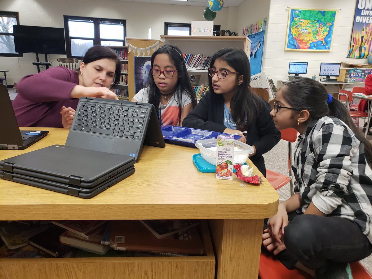 This #sit2019 group is getting ready to share their love for <a href="/duolingo/">Duolingo</a> with peers! <a href="/D45YorkCenter/">York Center School</a> #d45Learn4Life