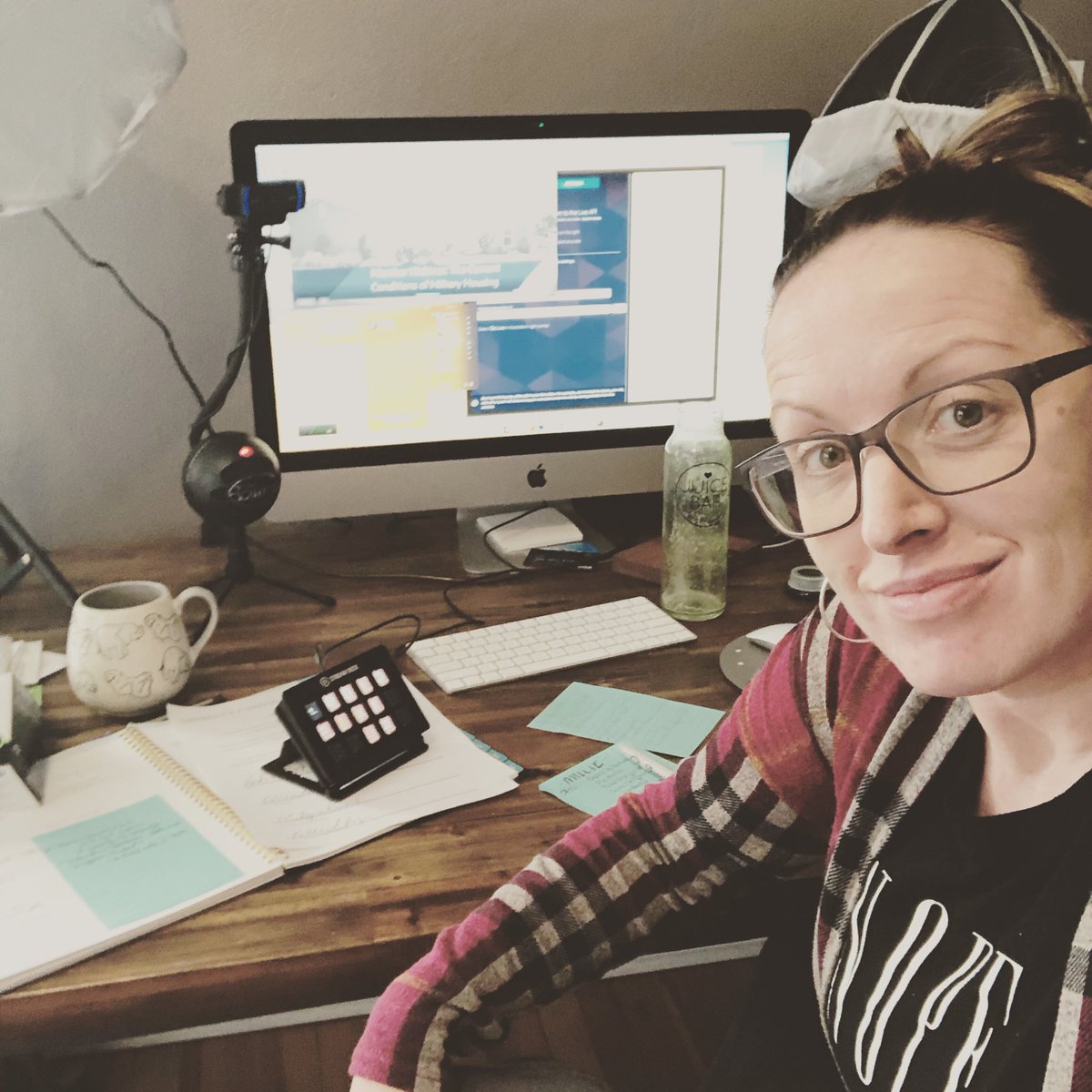 keliliz's tweet photo. Don’t mind me... just adding a new ninja skill to my resume: Remote Live Stream Producer is now a thing. #speaktomyagent @gomillie_com https://t.co/k7WNUmWWBw
