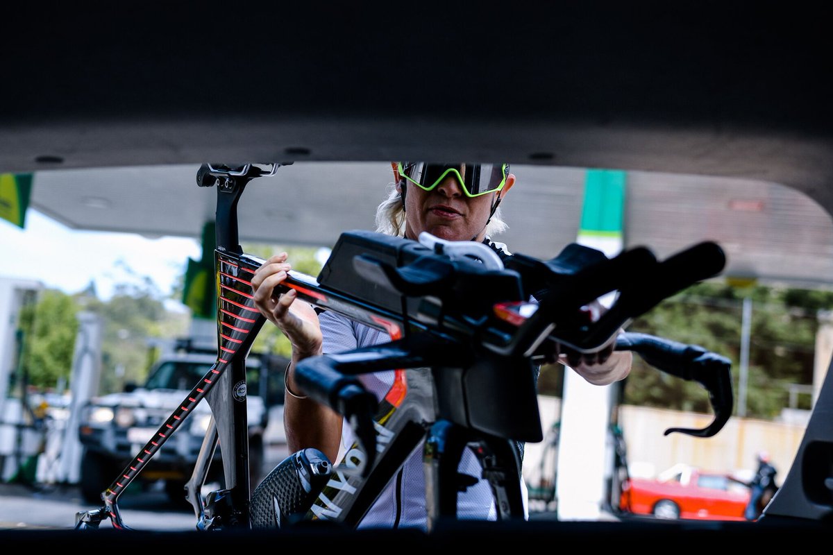 Road Trippin // About to drive out to @hotwtri // Let the fun begin 😀 #AeroHair #SarahCrowleyTri #MyCanyon #OakleyBike #ISMSeat #CanyonSpeedmax #SRAM #OpenTheRoad #eTap #MakingYouFaster #ZippSpeed #TeamOakley <a href="/canyon_bikes/">Canyon Bicycles</a> <a href="/SRAMroad/">SRAM Road</a> <a href="/ZippSpeed/">Zipp Speed</a> <a href="/ISMsaddles/">ISM Seat</a> <a href="/fcsportsevents/">FC Sports & Events</a>