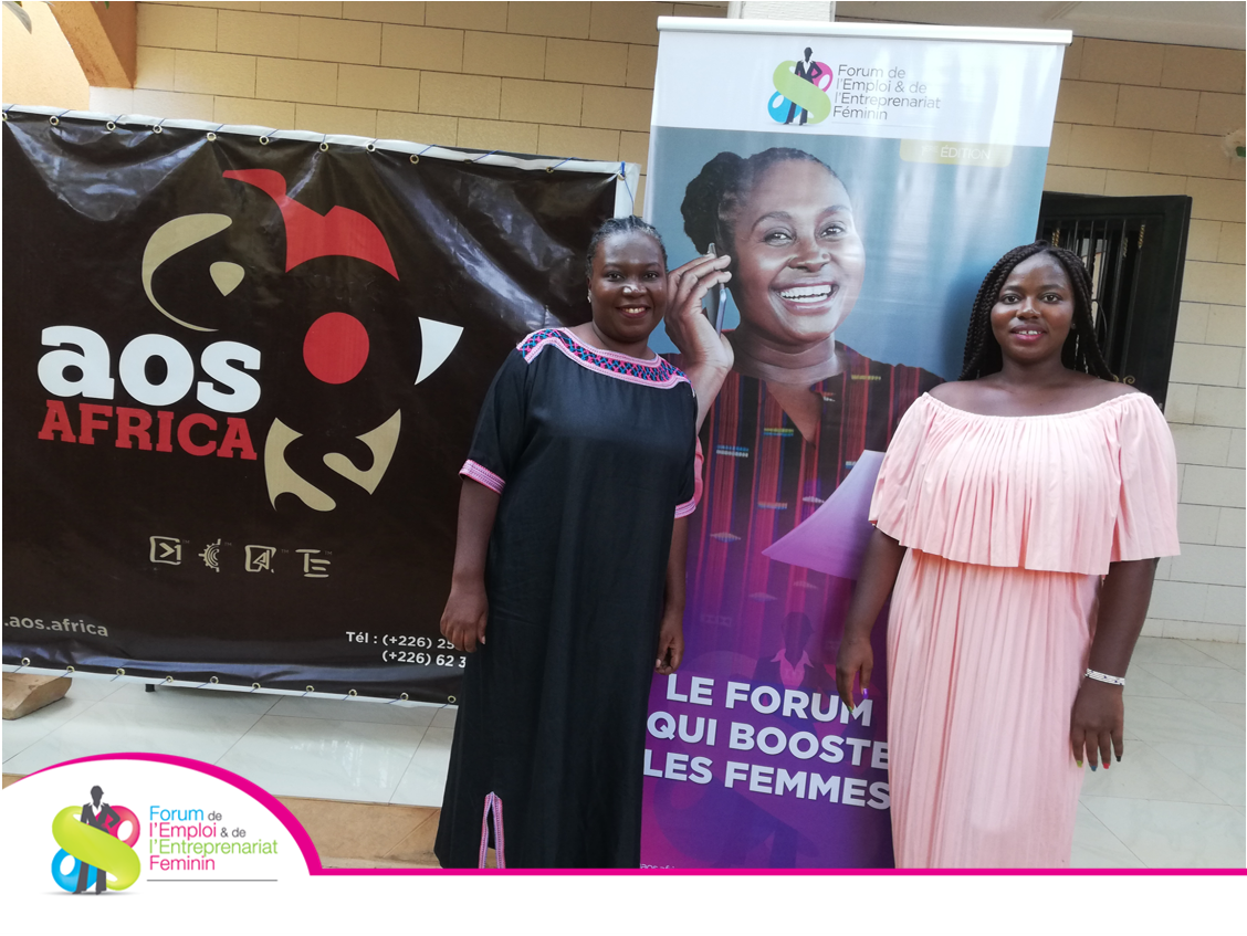 aosafrica's tweet photo. Abi Kadiyogo, 1ère lauréate du concours Egérie FEEF #BurkinaFaso a été reçue au siège de AOS Africa à #Ouagadougou 😍.Participez au FEEF Burkina-Faso, réservez gratuitement votre badge ici > https://t.co/TX0pUWkYZA
#FEEFOuaga2019 #FEEFOuaga #Lwili #Team226 #FasoTech https://t.co/G1iEOZHL1W