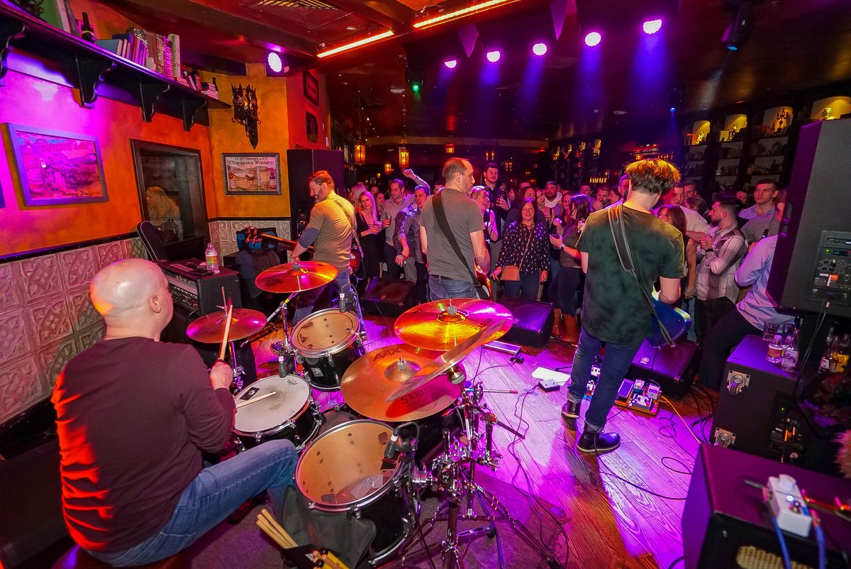 What are you up to this weekend? #LansdowneMohegan #MoheganSun