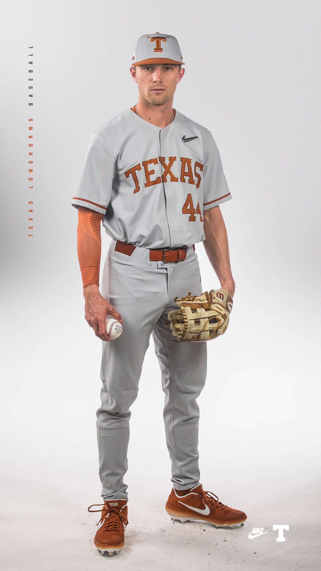Texas Baseball on X: They'll see us coming. Road warriors