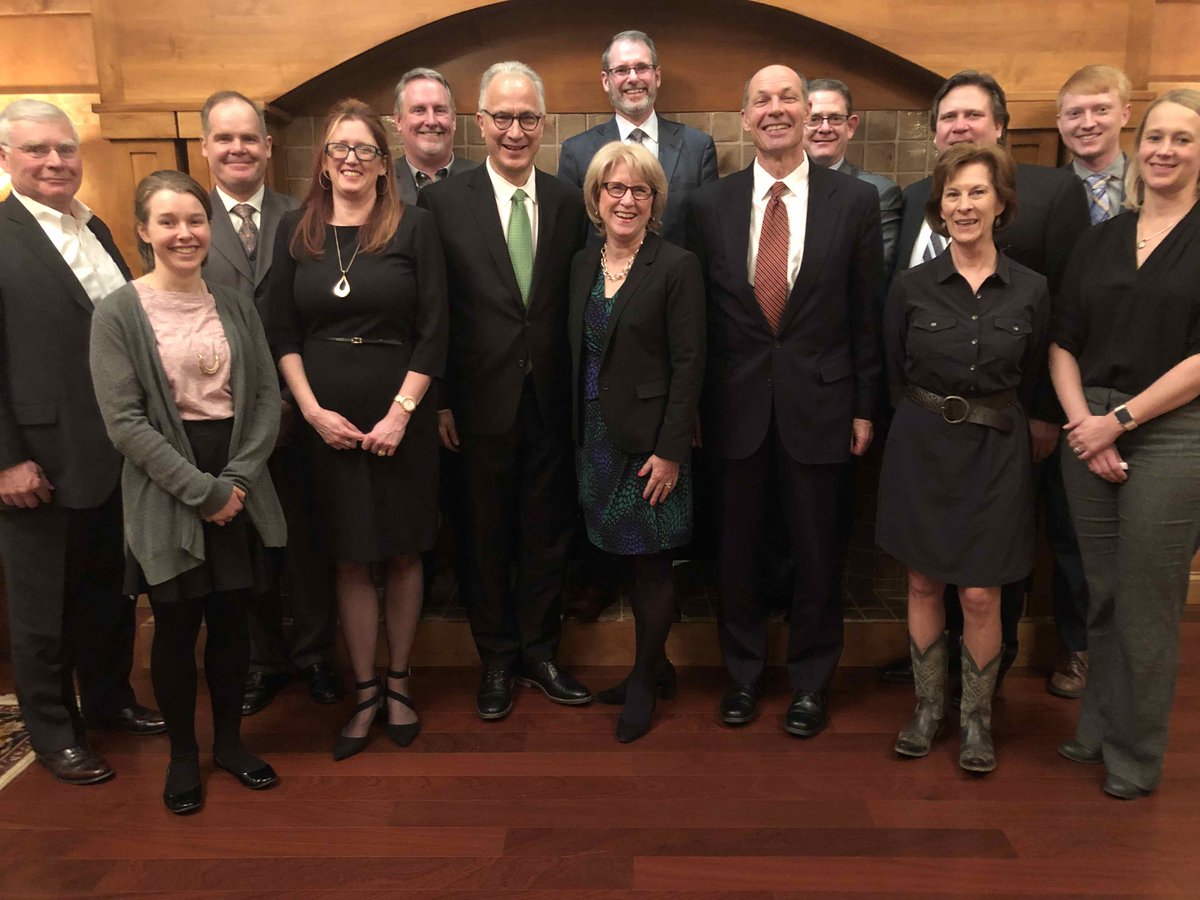 MarkKennedyUSA's tweet photo. Thanks to Adm.(ret) Michael Franken 4 speaking at my @UofNorthDakota class / #EyeofTheHawk panel on "What Does Peace Through Strength Mean Today?", Dave Hambleton-Northrop Grumman, Eric Johnson-General Atomics, Lee Nordin-ND National Guard 4 joining panel @UNDAerospace #UNDproud https://t.co/XO1BoGPxPl