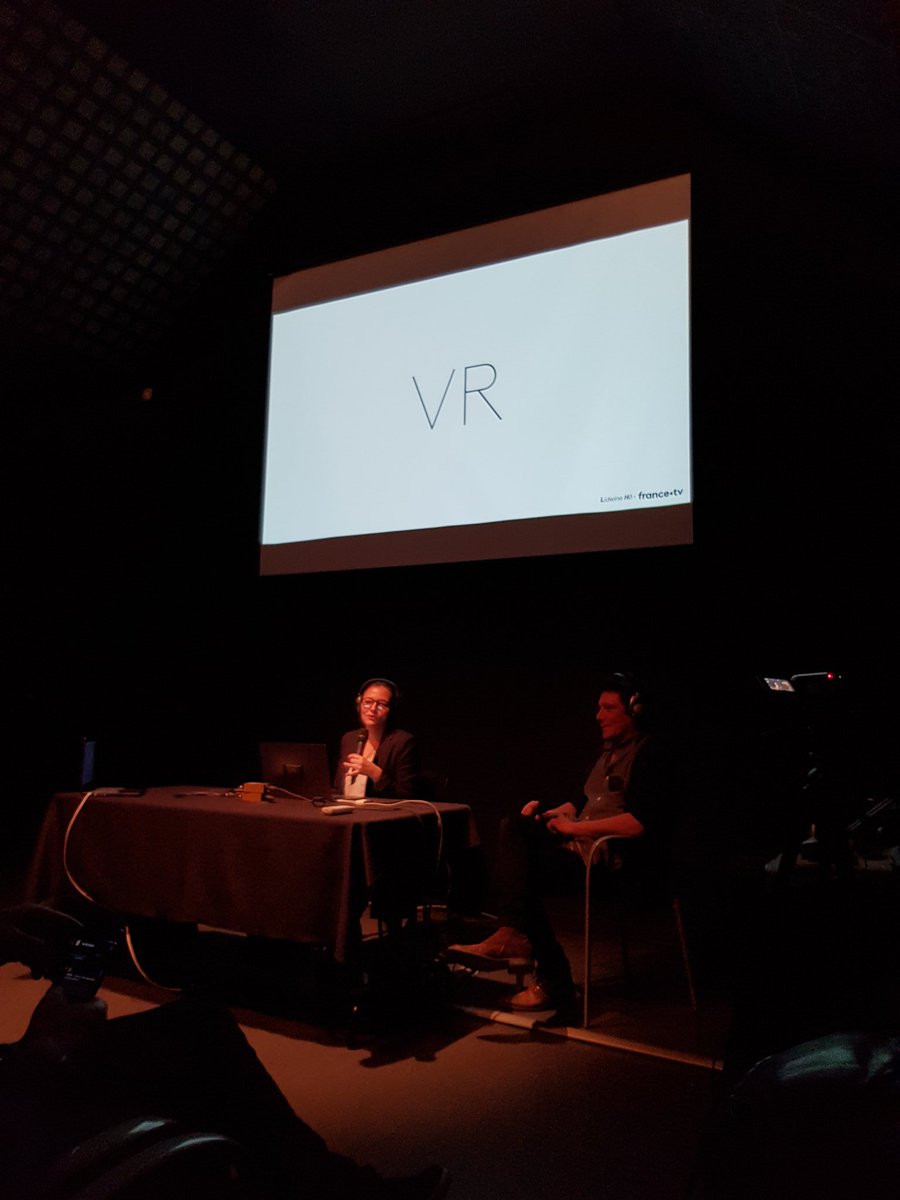 storygraphes's tweet image. Qu&apos;en est-il du son binaural dans la #VR ? A la télé, les oeuvres VR relèvent généralement de la VR linéaire, cad du film ou du docu immersif. 
@LidwineHo #storycode