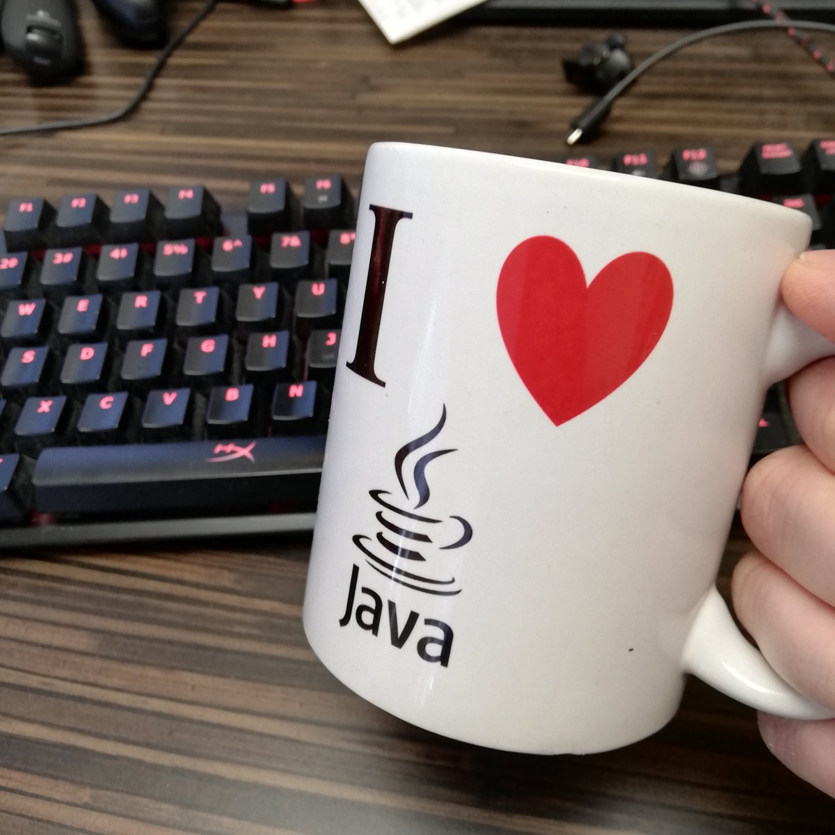StolarczykT's tweet image. #JavaForLife 😅