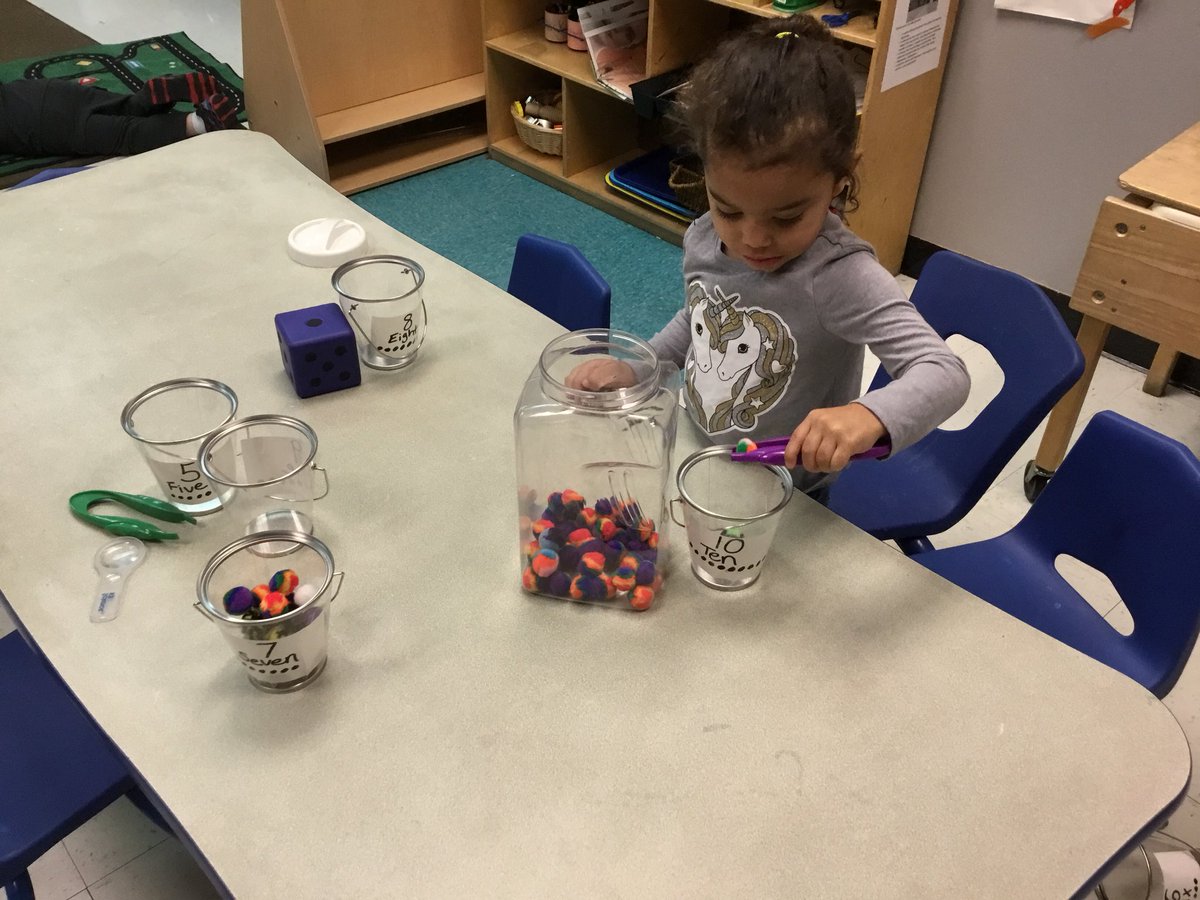 LuffLittleLions's tweet photo. Math rocks! Look at the different ways we explore Math through play. Patterns, number sense, sorting, counting.  #lufflions #isdstrong https://t.co/jTuxkbAHLt