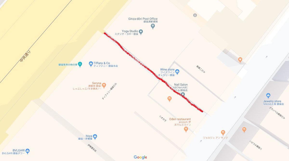 Spoon Tamago I Love How There S An Article In The Japanese Media About An Alleyway In The Heart Of Ginza That Has Red Spotlights In The Winter And Blue