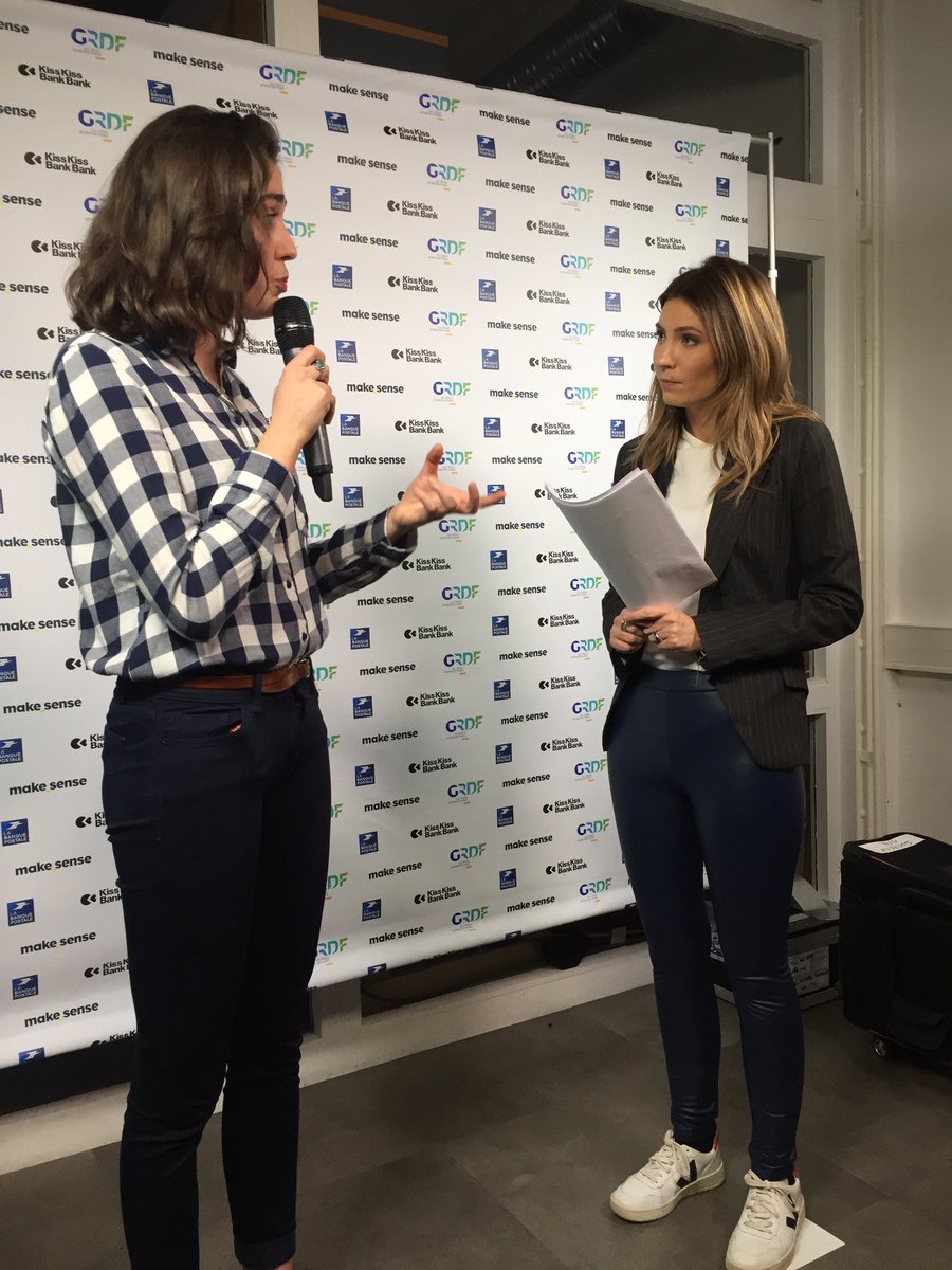 LaBanquePostale's tweet photo. “On fait ça pour les étudiants afin de les inciter à manger sainement et acheter chez les producteurs locaux” #LaSocialCup #PayeTonCompost https://t.co/XLhwovZy9f