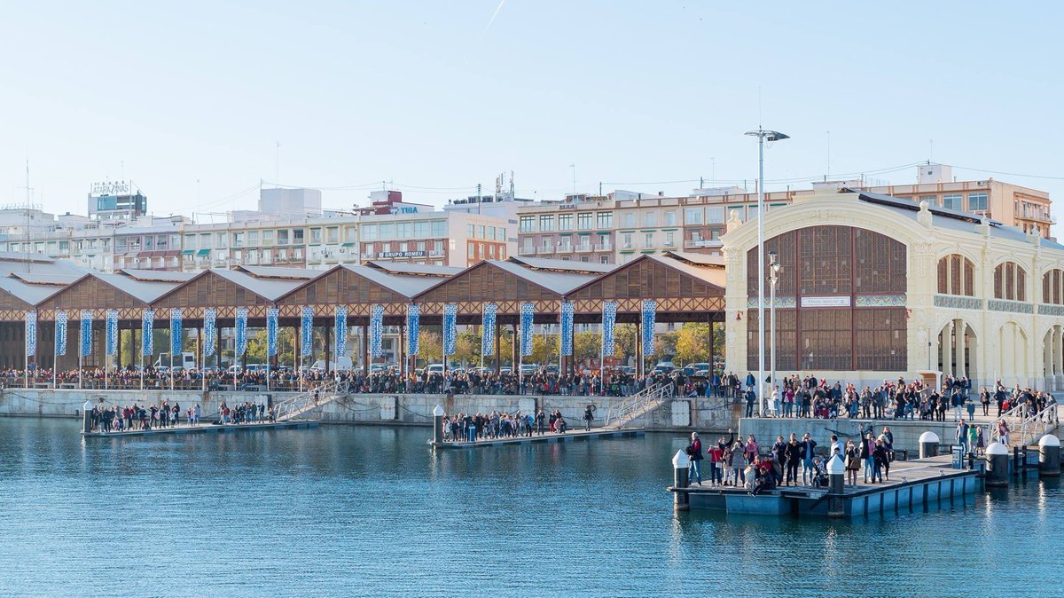 DianaMorantR's tweet photo. 🗓️ Mañana participo en las jornadas "Nuevos Viejos Puertos", de @lamarinadevlc, donde alcaldes valencianos, representantes políticos, expertos, activistas y ciudadanos abordaremos el valor público y productivo de los puertos históricos #LaMarinaLivingLab https://t.co/1WEmWlHXgf https://t.co/vZjfGuajYa