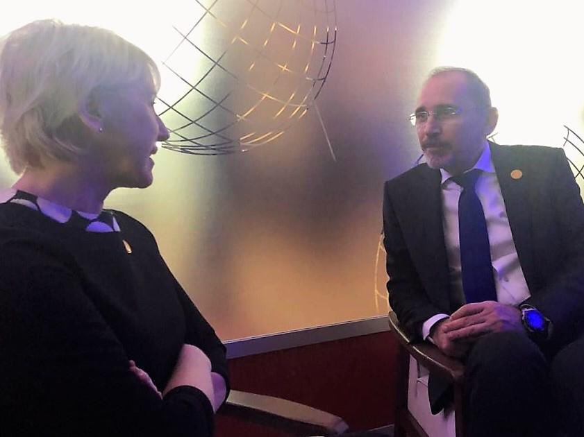 ForeignMinistry's tweet image. التقى وزير الخارجية وشوؤن المغتربين  @AymanHsafadi على  هامش اجتماعات #DefeatISIS  بنظرائه وزراء خارجية  #تركيا  @MevlutCavusoglu #السويد @margotwallstrom ووزير الدولة البريطاني لشؤون #الشرق_الأوسط و #شمال_أفريقيا  @AlistairBurtUK    ومبعوث الأمين العام #UNITAD #Karim_khan