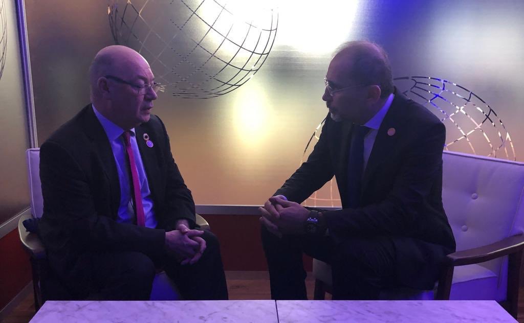 ForeignMinistry's tweet image. التقى وزير الخارجية وشوؤن المغتربين  @AymanHsafadi على  هامش اجتماعات #DefeatISIS  بنظرائه وزراء خارجية  #تركيا  @MevlutCavusoglu #السويد @margotwallstrom ووزير الدولة البريطاني لشؤون #الشرق_الأوسط و #شمال_أفريقيا  @AlistairBurtUK    ومبعوث الأمين العام #UNITAD #Karim_khan