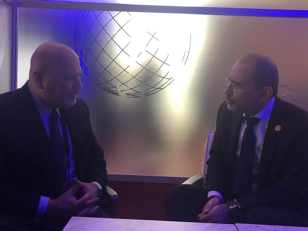 ForeignMinistry's tweet image. التقى وزير الخارجية وشوؤن المغتربين  @AymanHsafadi على  هامش اجتماعات #DefeatISIS  بنظرائه وزراء خارجية  #تركيا  @MevlutCavusoglu #السويد @margotwallstrom ووزير الدولة البريطاني لشؤون #الشرق_الأوسط و #شمال_أفريقيا  @AlistairBurtUK    ومبعوث الأمين العام #UNITAD #Karim_khan