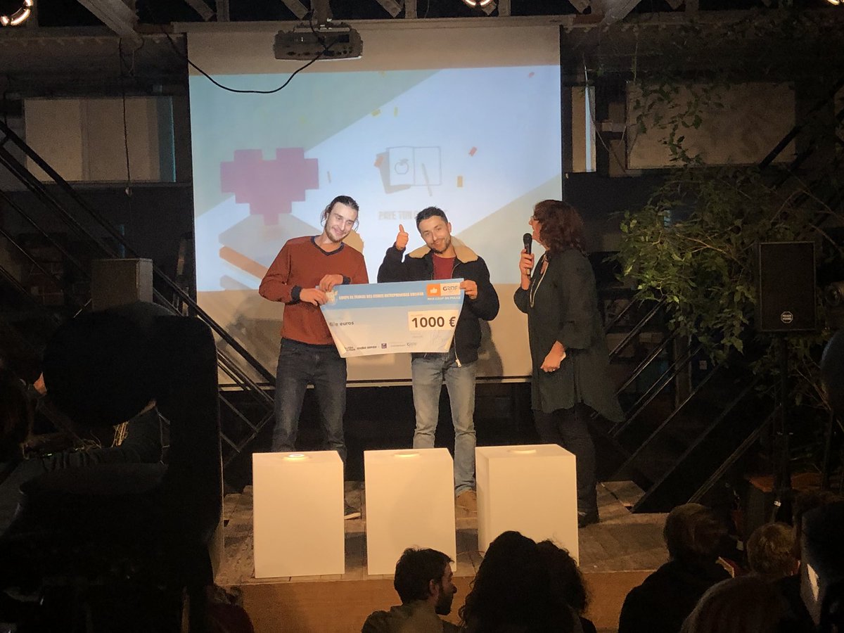 chathevenot's tweet photo. Les 4 coups de 👍🏻 de @GRDF sont attribués à #payetoncompost & #biodemain, #mycoconcept et #unitycube ! 1000€ de plus sur leur cagnotte @Kissbankers #LaSocialCup https://t.co/6x6hbTxDVI