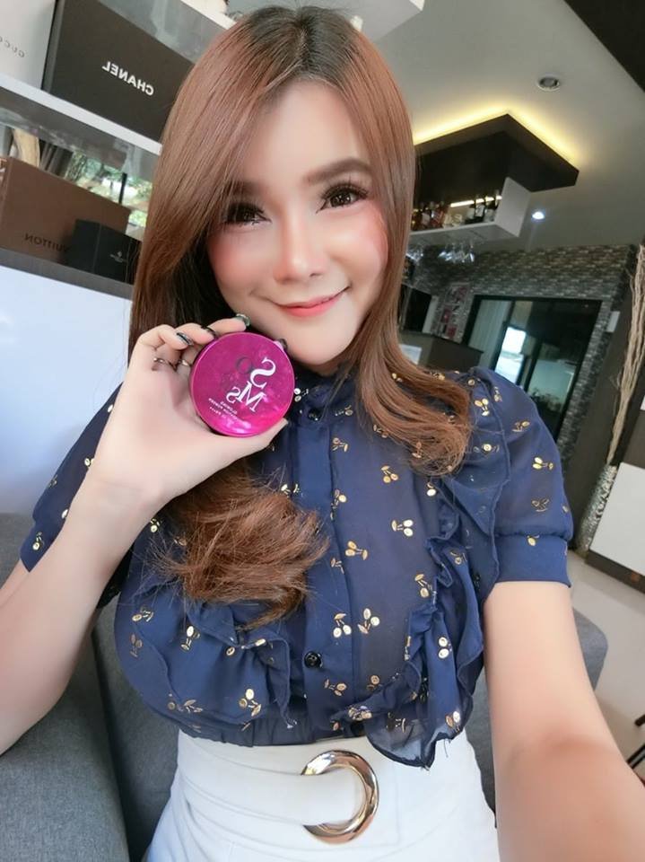 somerrissy's tweet image. 🎯 ตลับเดียว ตบเช้าครั้งเดียวอยู่ เลอค่าสุดๆ !!

ให้งานผิว เนียน นาน เด้งตลอดวัน💁‍♀️

#somerrissay เพียง 390 บาท สวยนาน 12 ชั่วโมง🔥