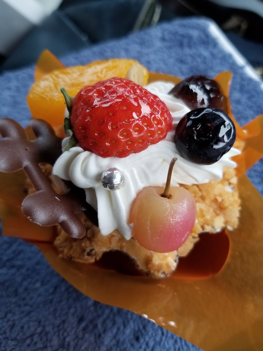 イエステーション霧島店 姶良店 おめでとうございます O イエステーション霧島店 姶良店 おめでとうございます O