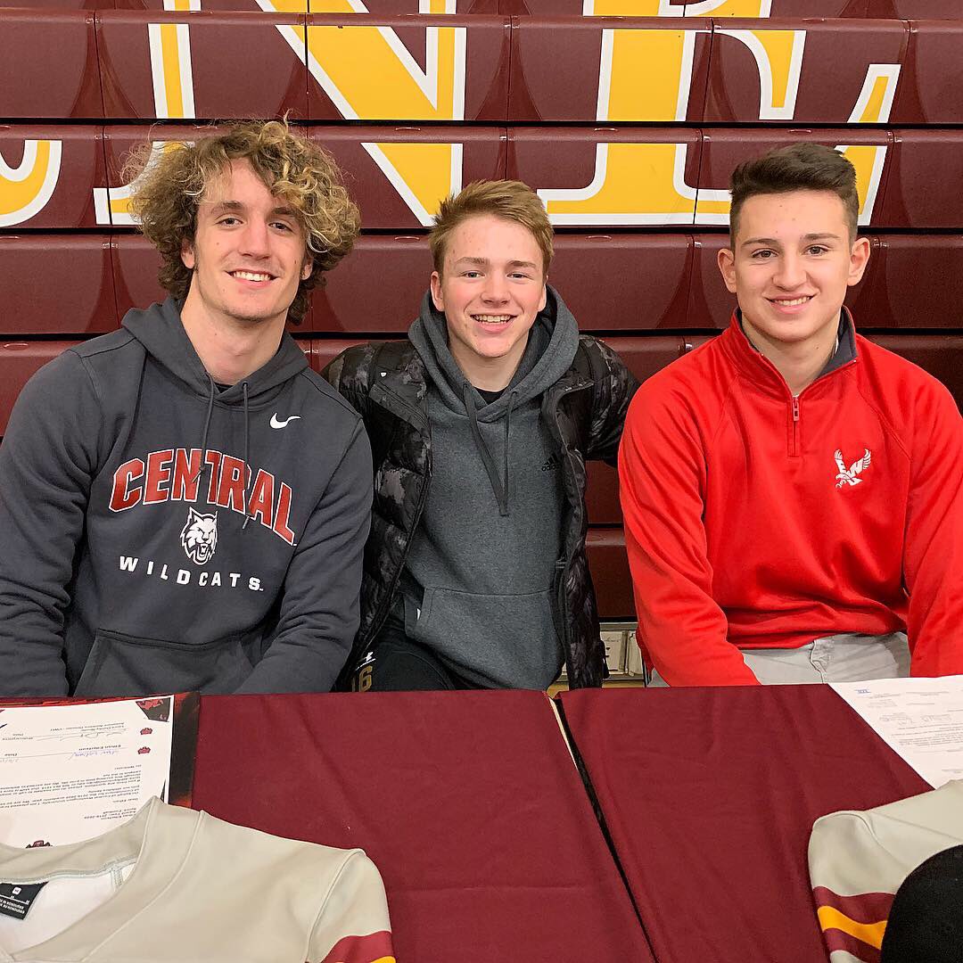 Great feeling knowing all of the hard work was worth it in the end! Appreciate all of the strong support from all the amazing people in my life. I am officially 100% committed to Central Washington, and can’t wait to join the new brotherhood! Thank you Enumclaw🤙🏽