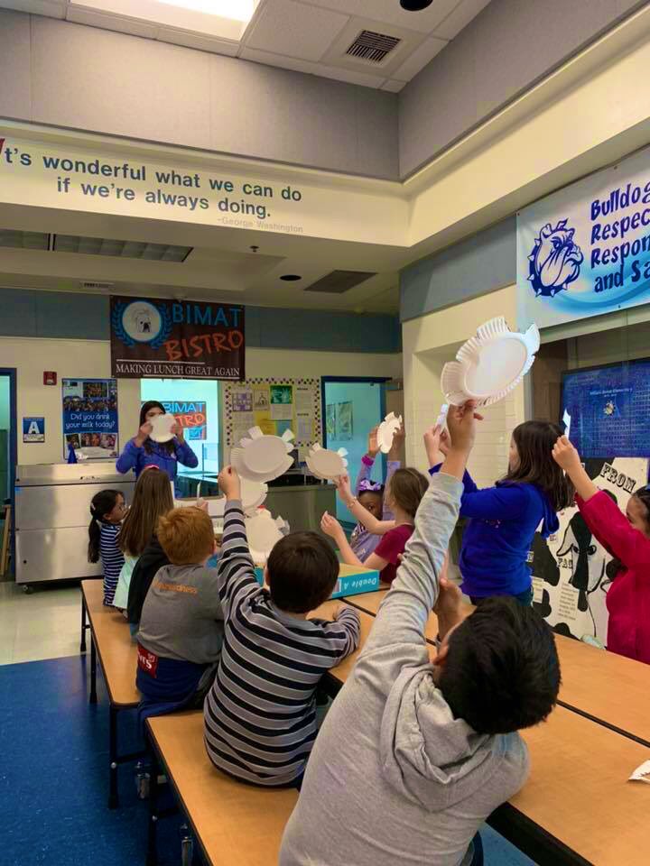 FrontierTitans's tweet photo. FRONTIER FFA: The Greenhand Officer team is spending their afternoon with the After School Program educating over 100 Bimat Elementary students about Agriculture &amp; Agricultural Education!  🔵⚫️⬆️
#FrontierFFA #SparkFFA #LearningtoDo #LivingtoServe https://t.co/ZiTZcz39n6
