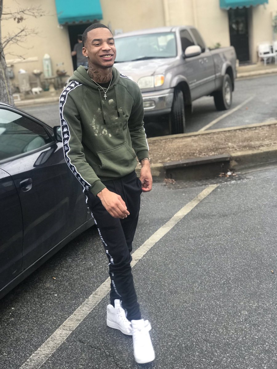 StackboyRobins1 tweet picture
