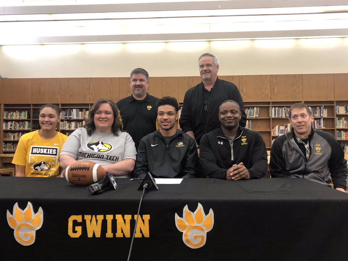 RachelZerbe's tweet photo. And the final stop of the day: Gwinn 

Congrats to @TuckerTaylor7 for signing with @MTUFB! A big day for the Huskies! 🏈 https://t.co/J9GBfuEN5w