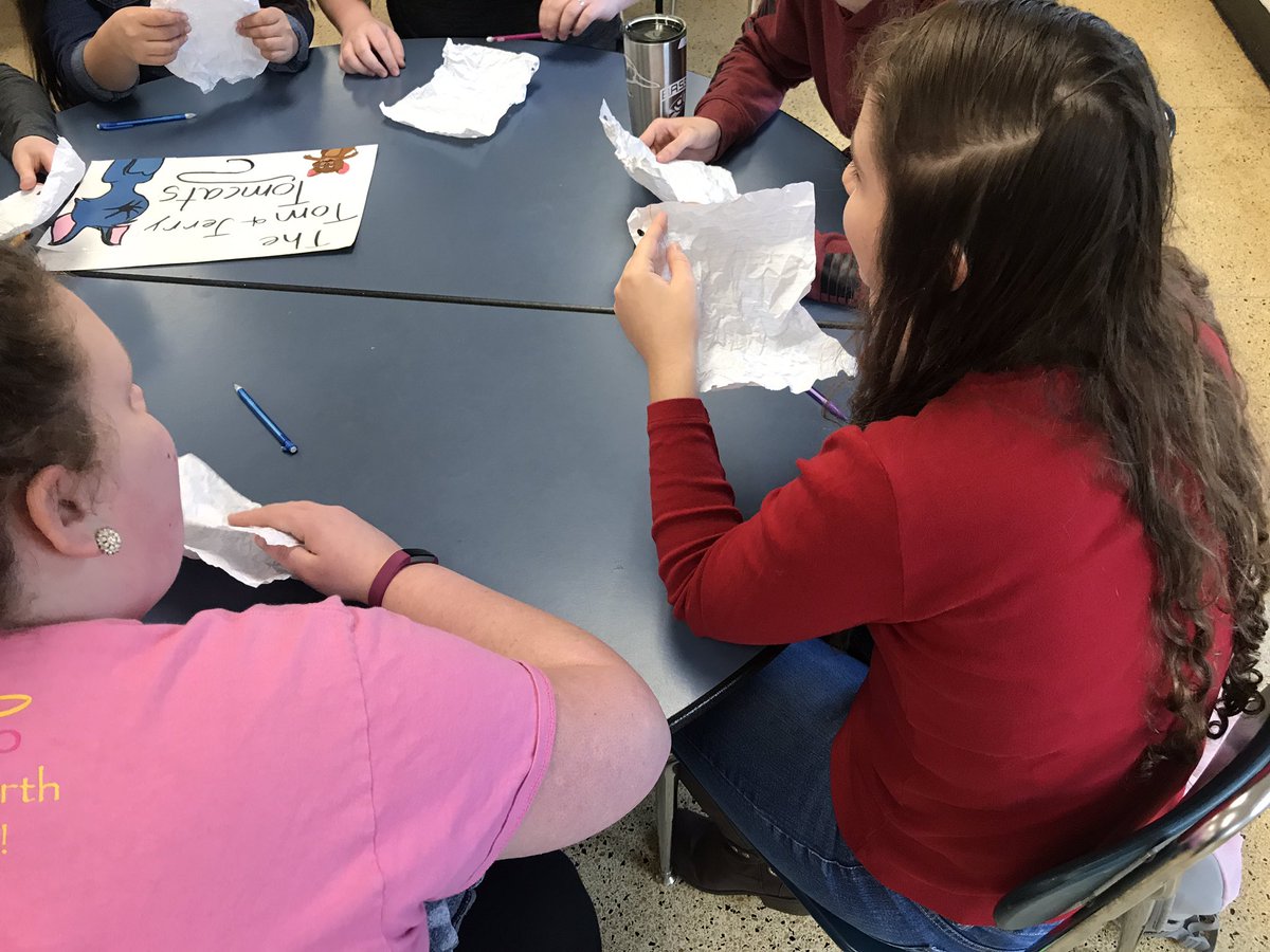 Arrington_PE's tweet photo. First #wellnesswednesday of the semester. Students met in their teams and had peer group talks about #stress and #anxiety. These talks were led by the team’s #wellnessdirector using the #GenZPE #educationalmodel @awheeler_wheels @VASecofEdu @vahperd @SHAPE_America @MCPSk12 https://t.co/3OykoQqV8r