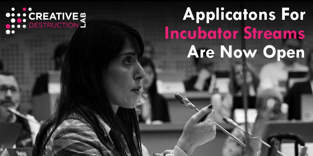 creativedlab's tweet photo. Applications for the 2019/20 Quantum Machine Learning and Blockchain-AI Incubator Streams are open. Apply → https://t.co/G9UsIxVjQV. #BuildSomethingMassive https://t.co/n06R2A2Gdn