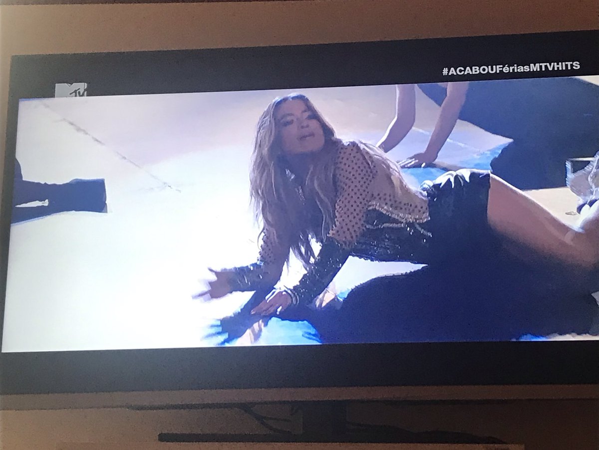 manunogueira's tweet image. @AllyBrooke YOU'RE AT MTV BRAZIL RIGHT NOW WITH LOW KEY AND I AM SHAKING!! #lowkey