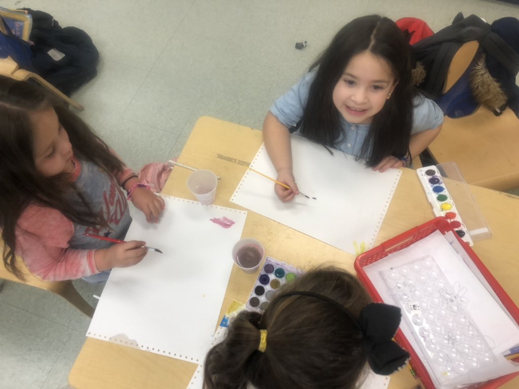 team266Q's tweet photo. Kindergarten and 1st grade fun #GPSD19 #team266 https://t.co/XMR1YkwAax