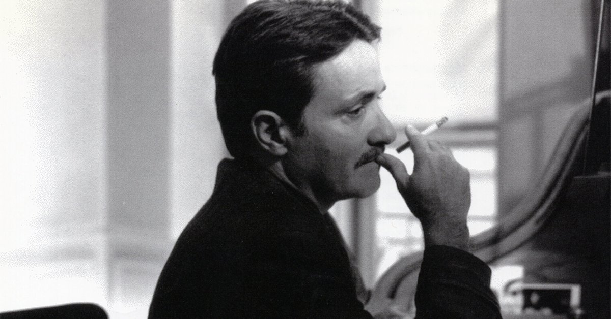 Quand le libraire Éric Simard nous parle d'Yves Navarre!
#Revue_Article

<a href="/librairiedusqua/">Librairie du Square</a> @QuebecAmerique

bit.ly/2SB1iokrique