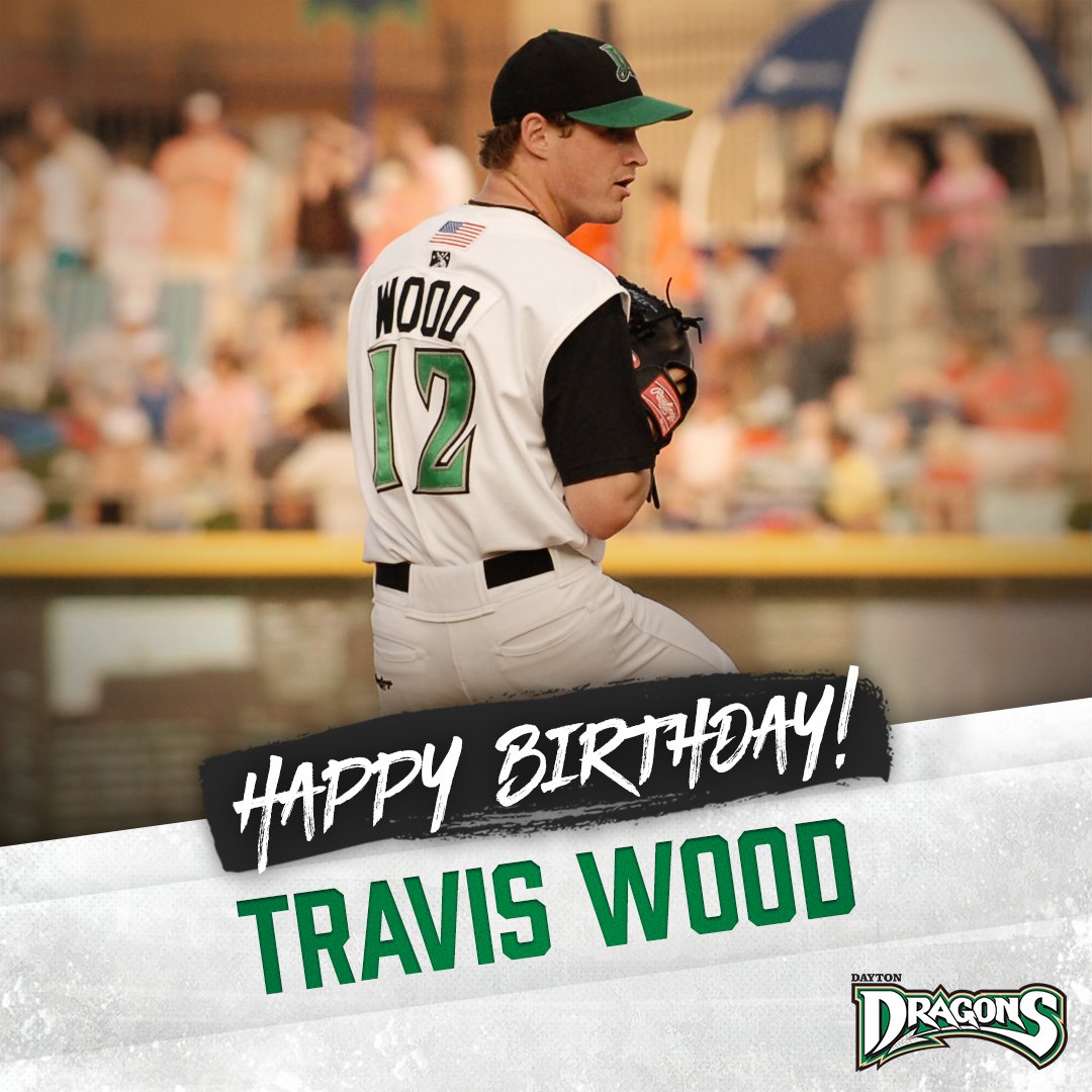 Happy birthday to 2 former Dragons! Travis Wood (2006) & Donald Lutz (2011) 