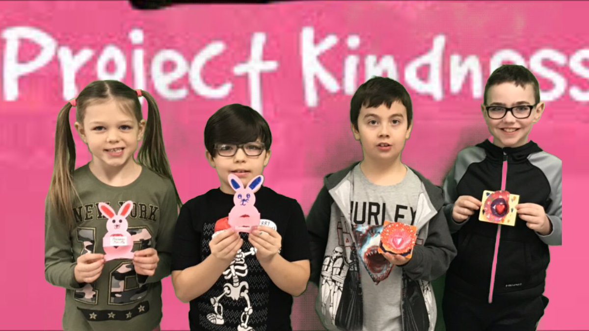CoachPeteNL's tweet image. A great day @holyfamilyscho2 in the #LearningCommons making Valentine cards to brighten someone’s day #ProjectKindness
