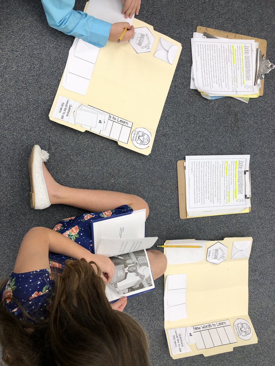 sabrinahb2000's tweet photo. Honoring and celebrating Black History Month!! My Ss working on researching African-American from the past and the future. @LostLakeLions #LionsRock2019 #learningiscontagious #whyiteach #iteachfirst #teachergoals #firstgradehero #firstgraderocks #BlackHistoryMonth https://t.co/XRjY2cC1K7