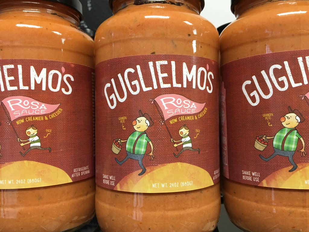 laughinggullcho's tweet photo. It had to be @guglielmosauce for our meatball appetizers- smooth, creamy and packed with flavor! Our shop smelled of delicious #rosasauce and (of course) chocolate all day! Thanks for supporting us! #localpartners #tasterochester https://t.co/eWLQTMO11W