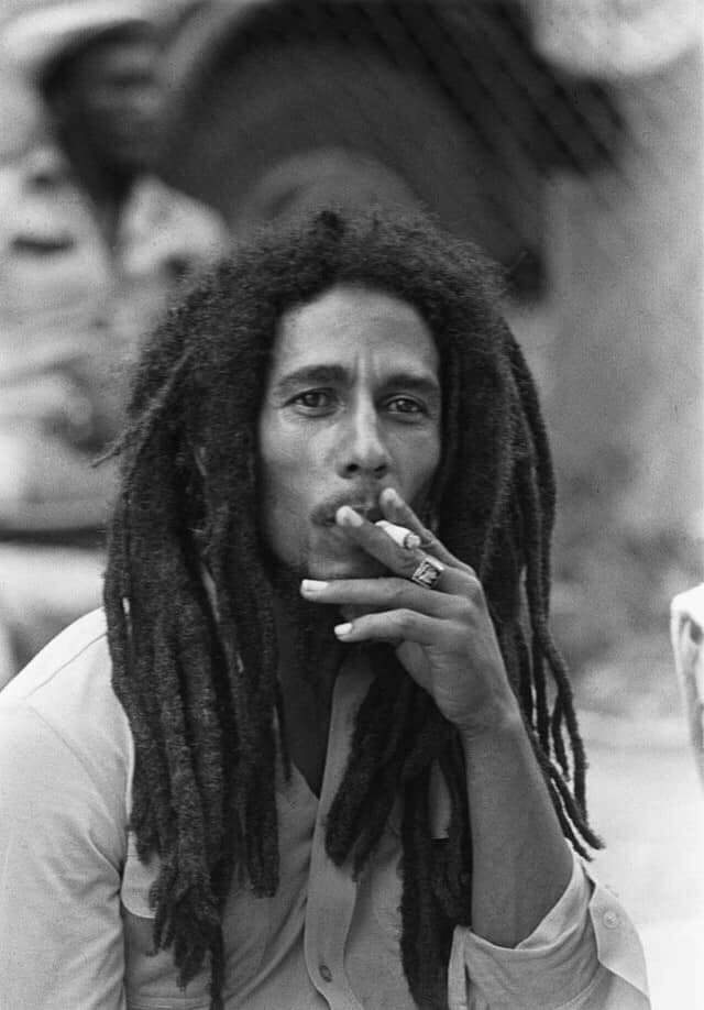 sm2daworld's tweet photo. Happy Birthday Bob Marley, #DeLegend https://t.co/aIJfZND8ZD