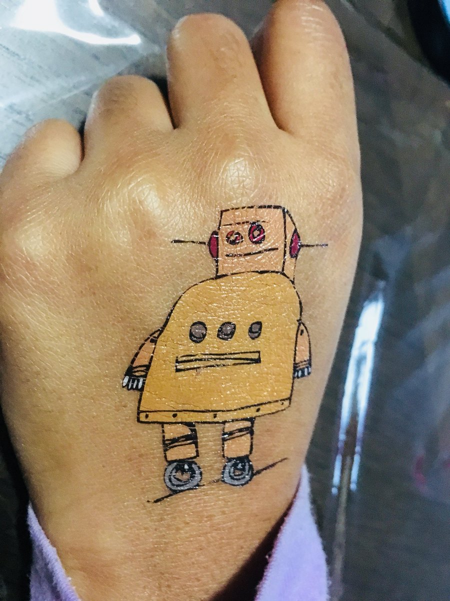pavithrasgarden's tweet photo. @instructables my daughter loved the robot tattoo 🙂 https://t.co/Cch9nV9mOS