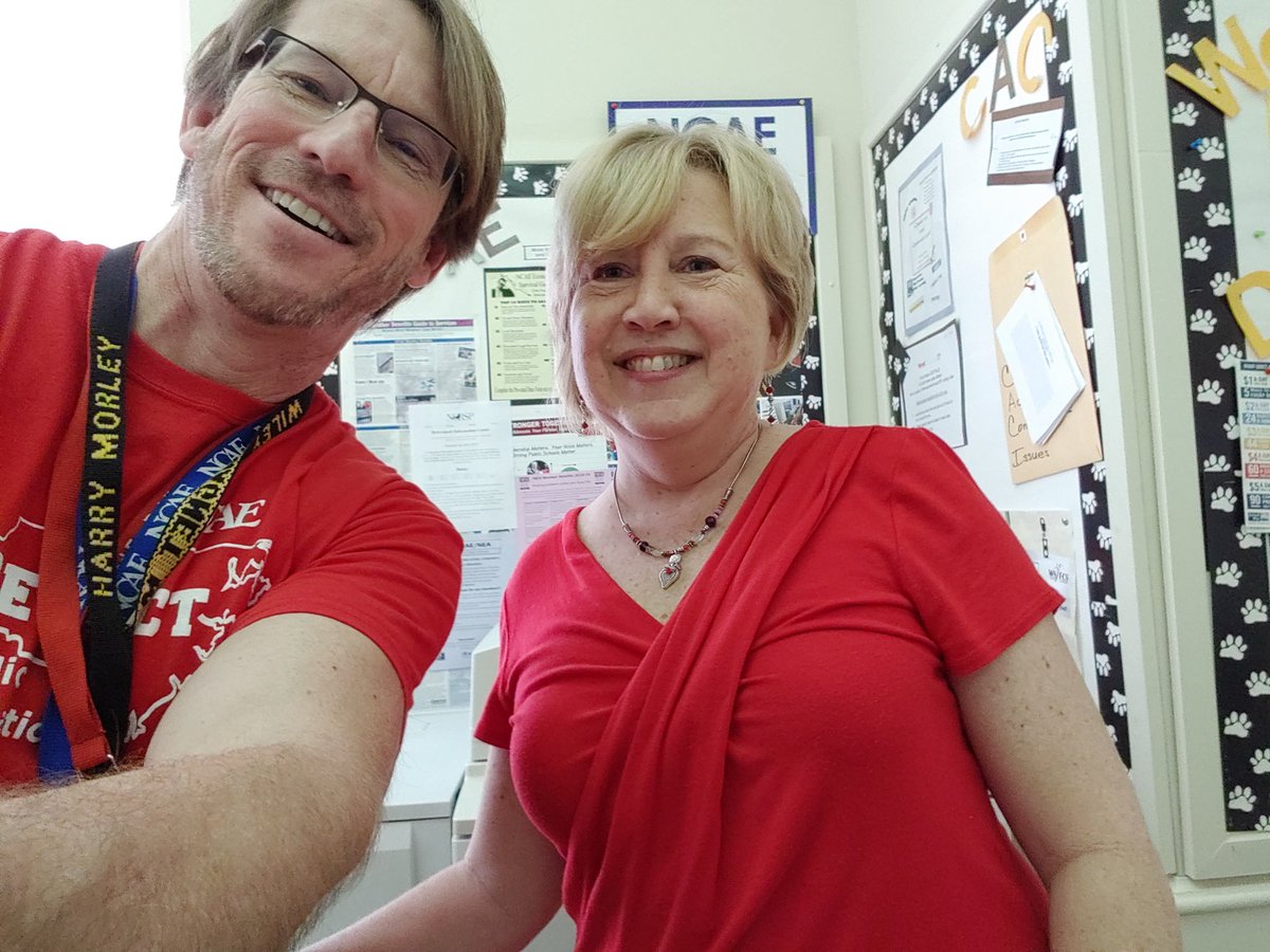 workethichockey's tweet photo. #Wileyms #Red4Ed Wiley Magnet wears Red for Public Education https://t.co/Ufr4HAaZ9e