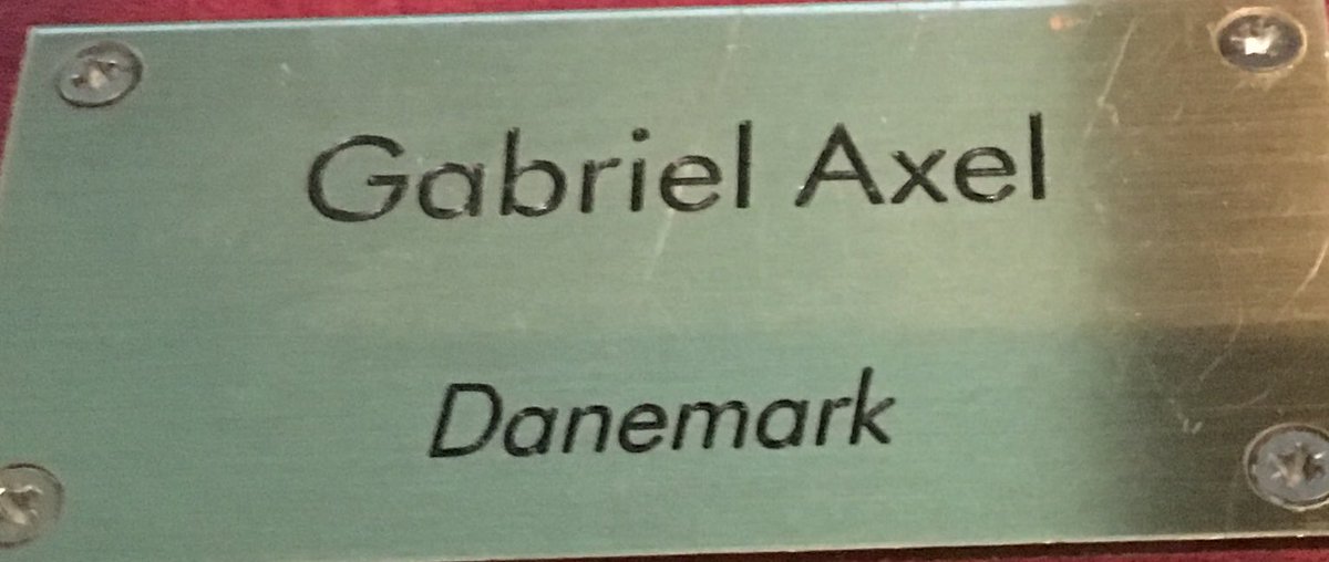  #LesCinéastesDuHangarRangée 5108 - GABRIEL AXEL18 avril 1918 - 9 février 2014(Danemark)- Trois de Perdues (63)- La Mante Rouge (67)- Familien Gyldenkål (75)- Le Festin de Babette (87)- Christian (89)- Le Prince de Jutland (94)- Lumière & Compagnie (95)- Leila (01)