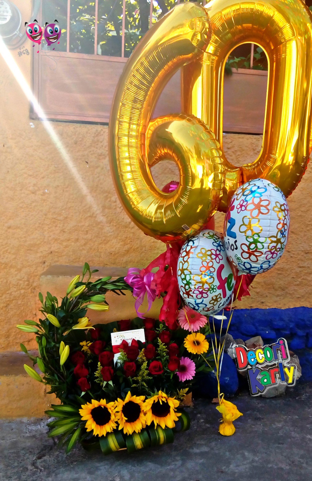 Decori Karly on X: Regalo de cumpleaños 60 años #globos #flores