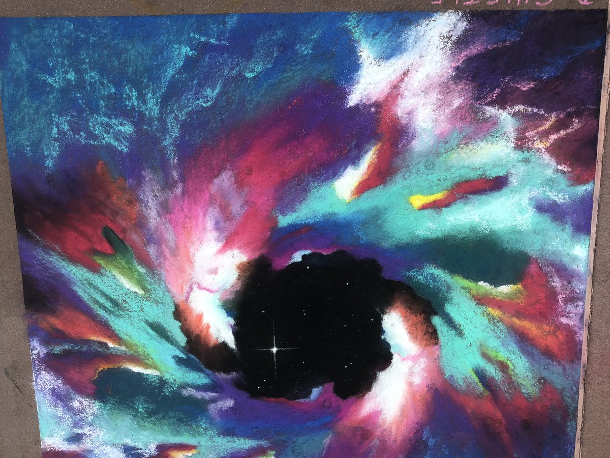 destn8tionmagic's tweet photo. I love the chalk art displays at the #Epcot festival of the arts. https://t.co/bfGjWGN2OR