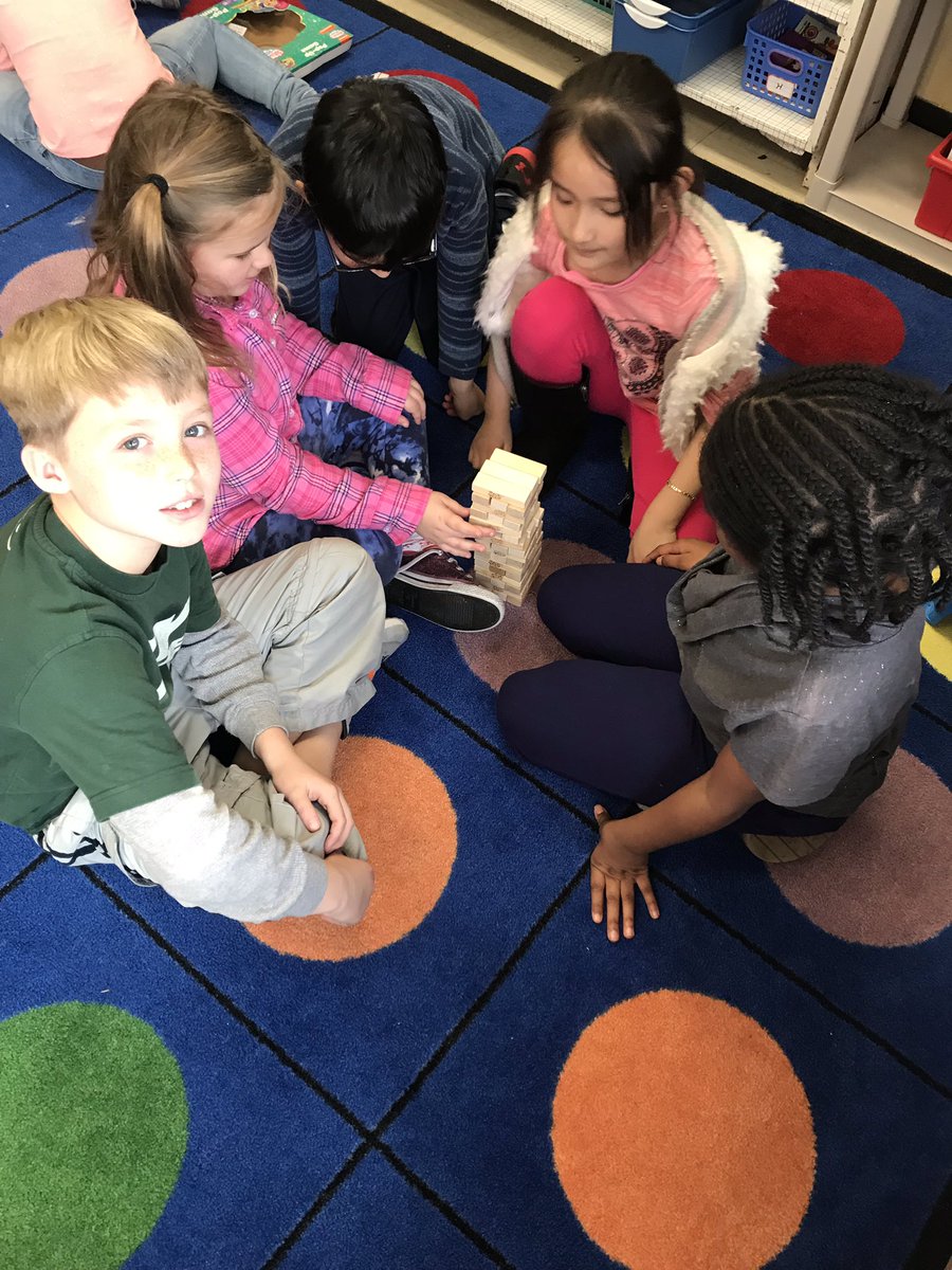 We had a great time on Global Play Day! Sharing, Teamwork, Communication  and Fun!