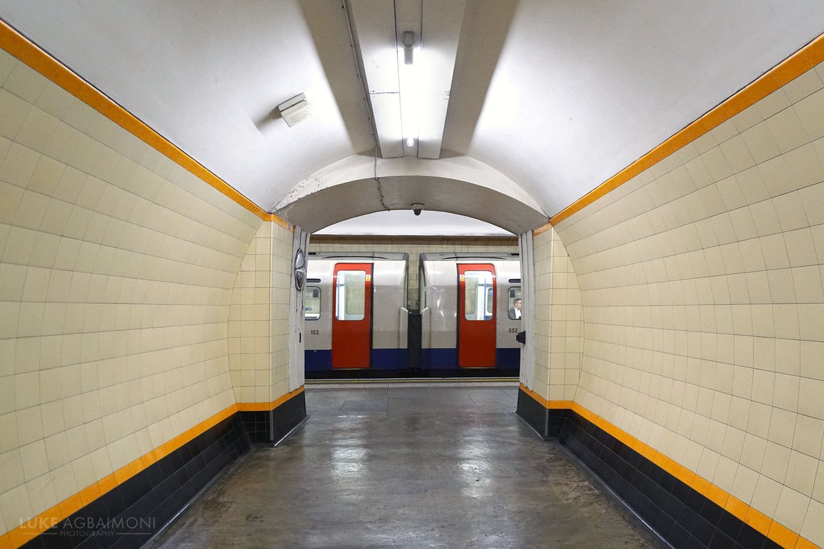 LONDON UNDERGROUND SYMMETRY PHOTO / 8SOUTHGATE STATIONI took this symmetry shot when the station was temporarily renamed Gareth Southgate.More photos https://shop.tubemapper.com/Symmetry-on-the-Underground/Photography thread of my symmetrical encounters on the London UndergroundTHREAD
