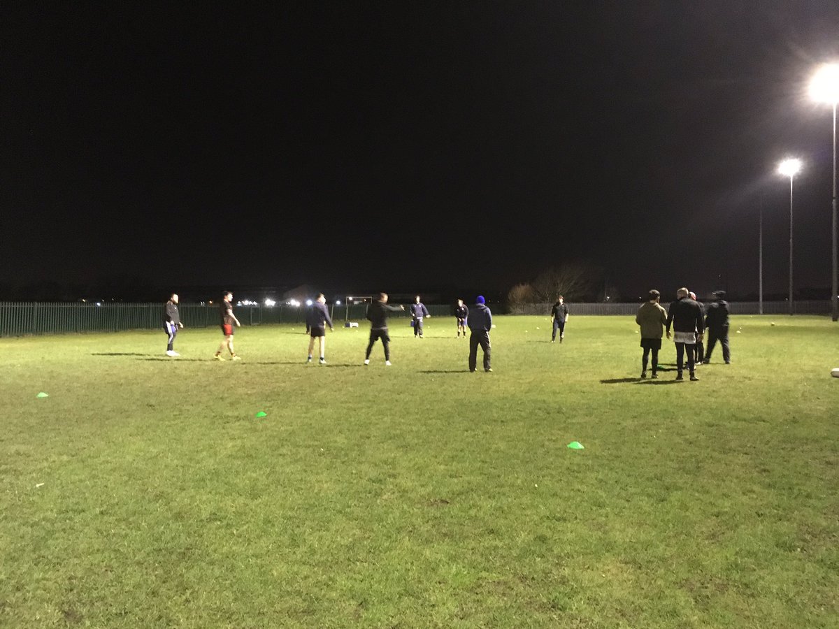 ArlfcBlackpool's tweet photo. Tonight Training going through some defensive drills #uptheScorps https://t.co/UAtmsyRvoV