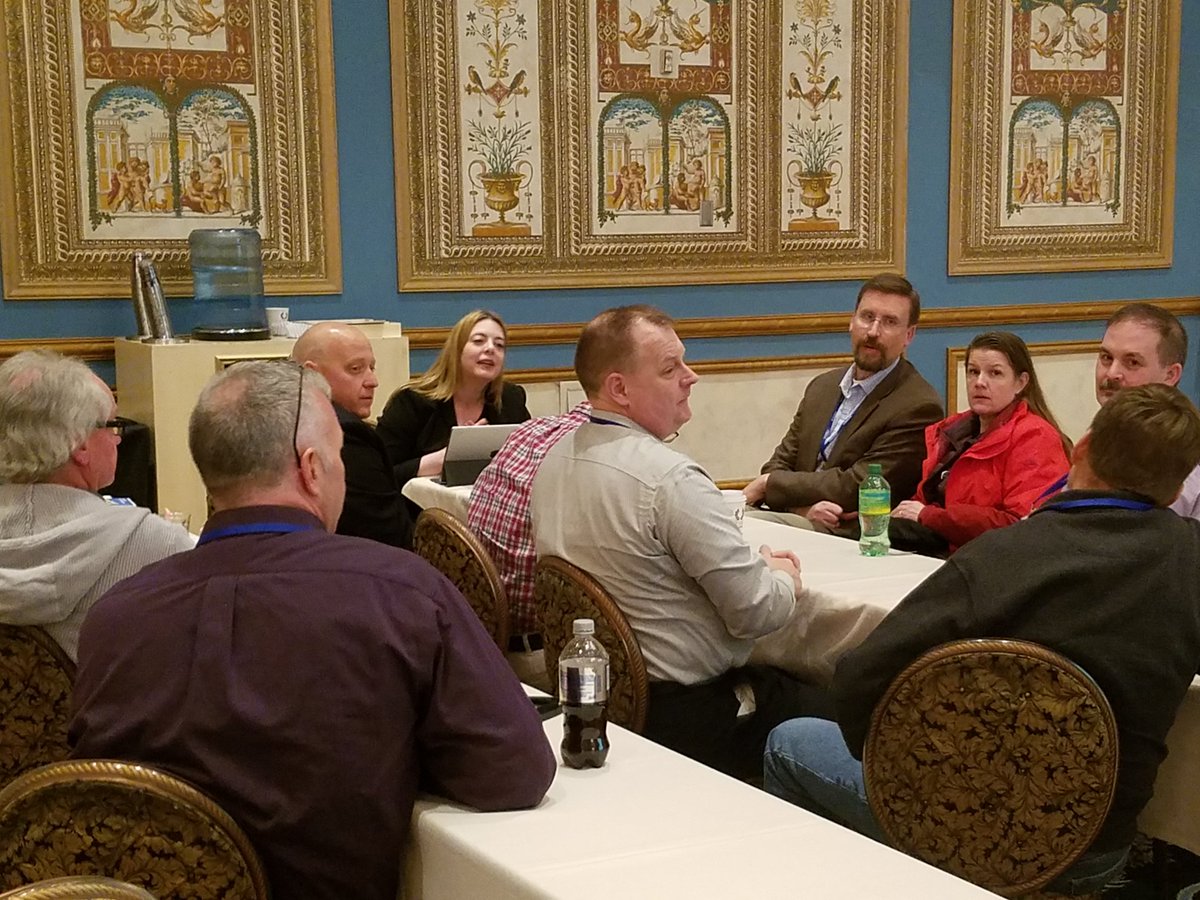 CremationAssoc's tweet photo. Now the experts take a seat to talk with attendees about their challenges in our Roundtable session #CANAheroes https://t.co/hVmTzukzhq